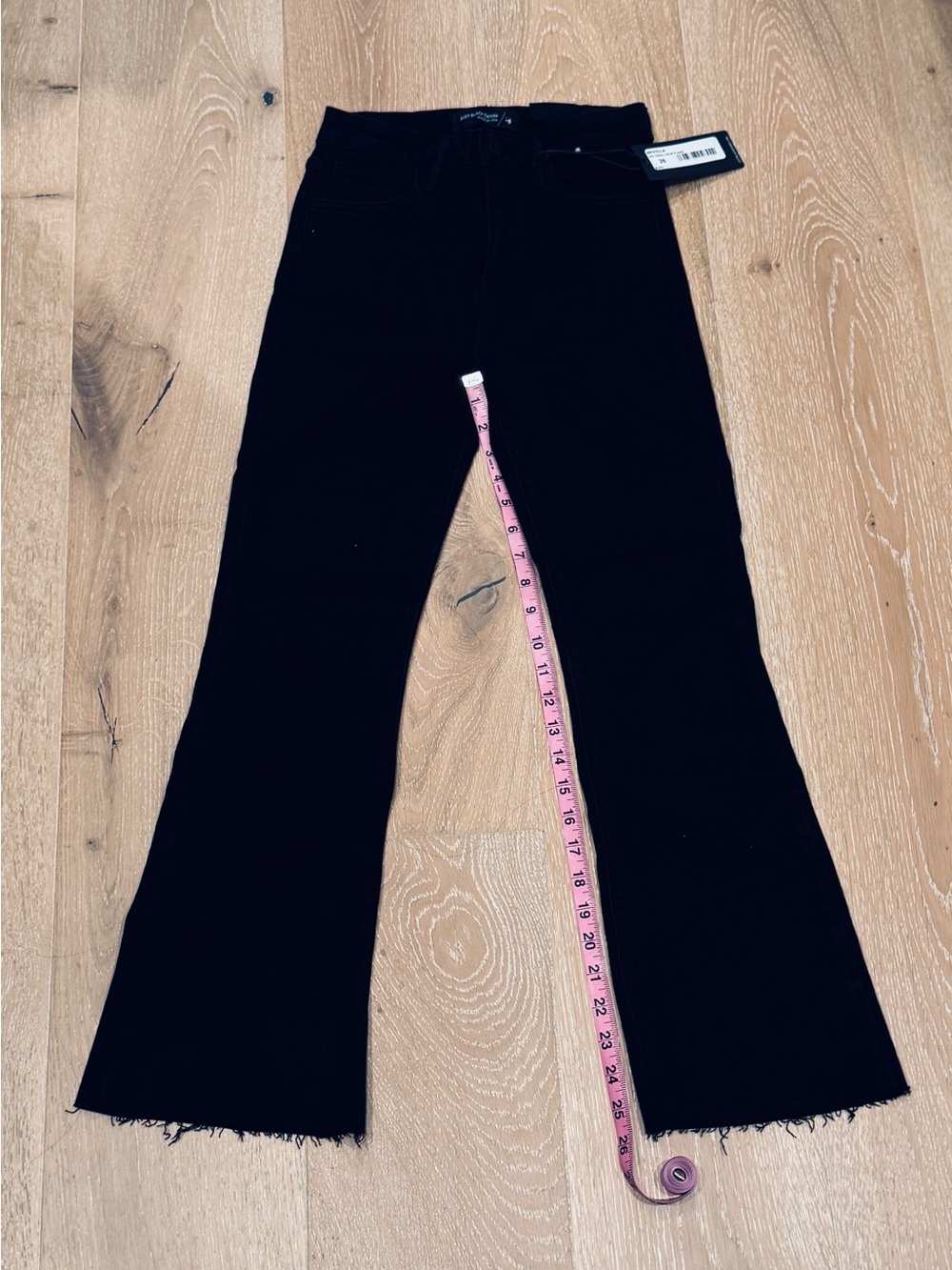 NWT Just Black Denim Tonal Crop Flare in Black, Size 26 - Picture 12 of 16